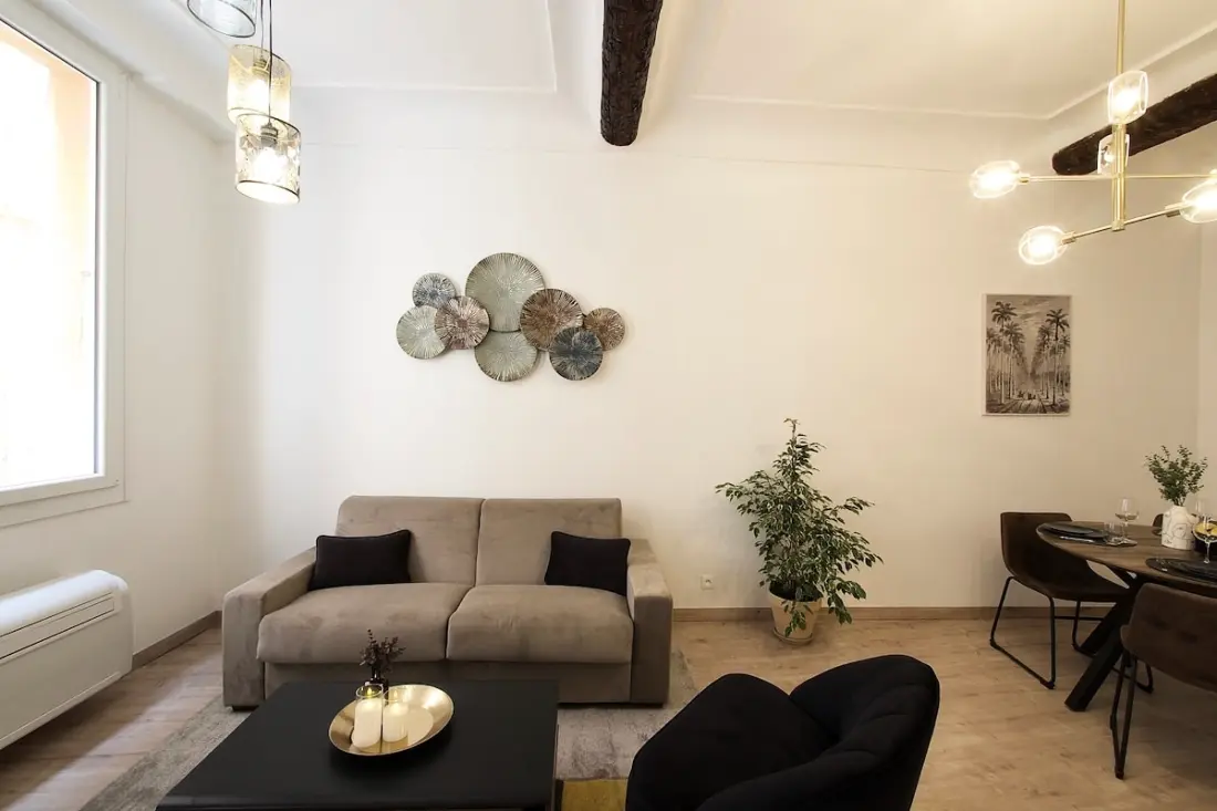 06r - Beau T2 Moderne - Vieux Nice