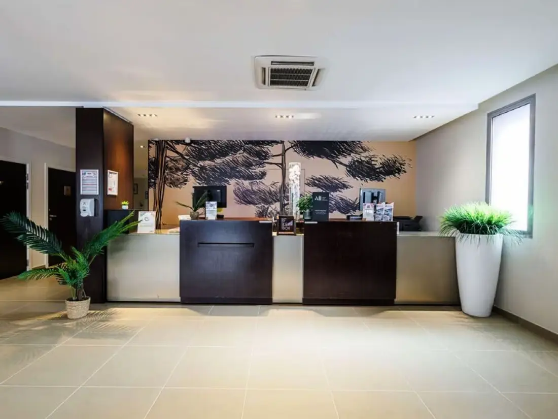 Aparthotel Adagio Nice Centre 3 étoiles★★★
