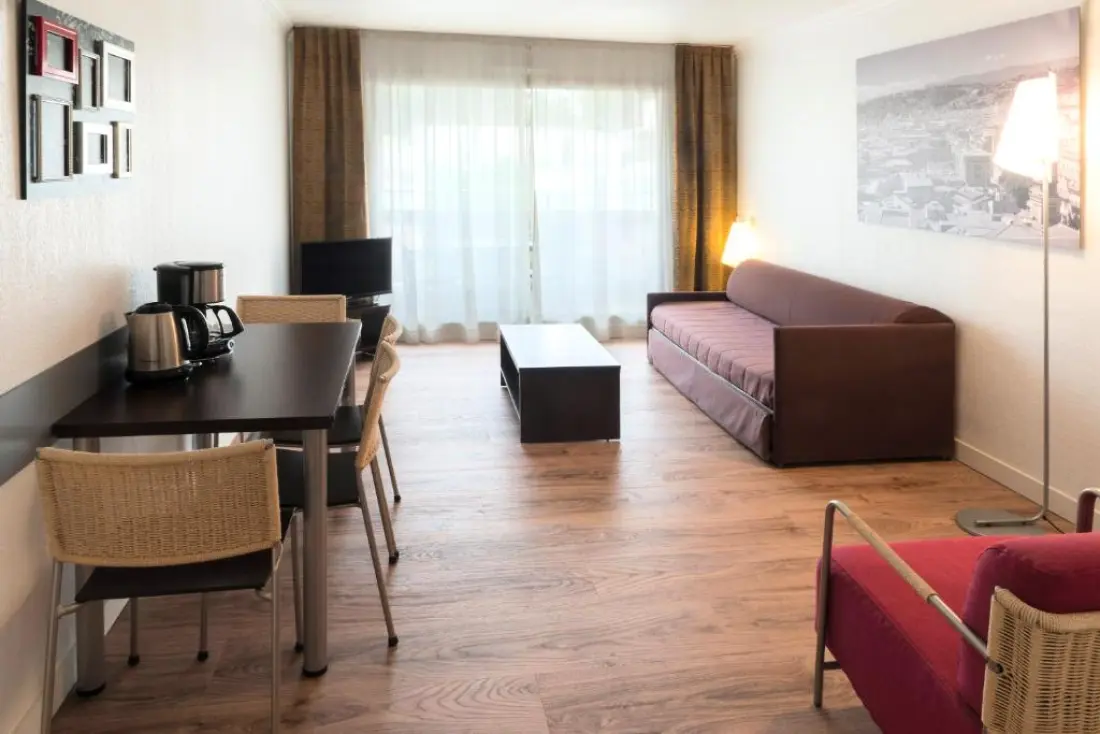 Aparthotel Adagio Nice Promenade des Anglais 4 étoiles★★★★