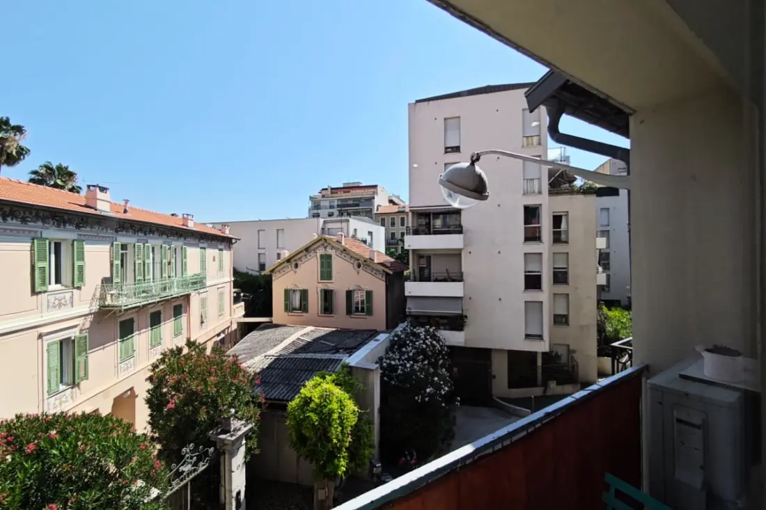 Appart 2 Chambres – Calme &amp; Lumineux – Proche Tram