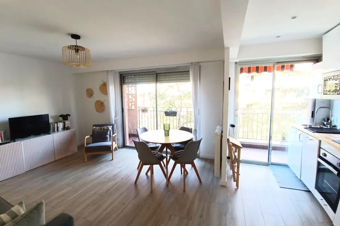 Appartement 2 Pièces - Wifi Et Balcon