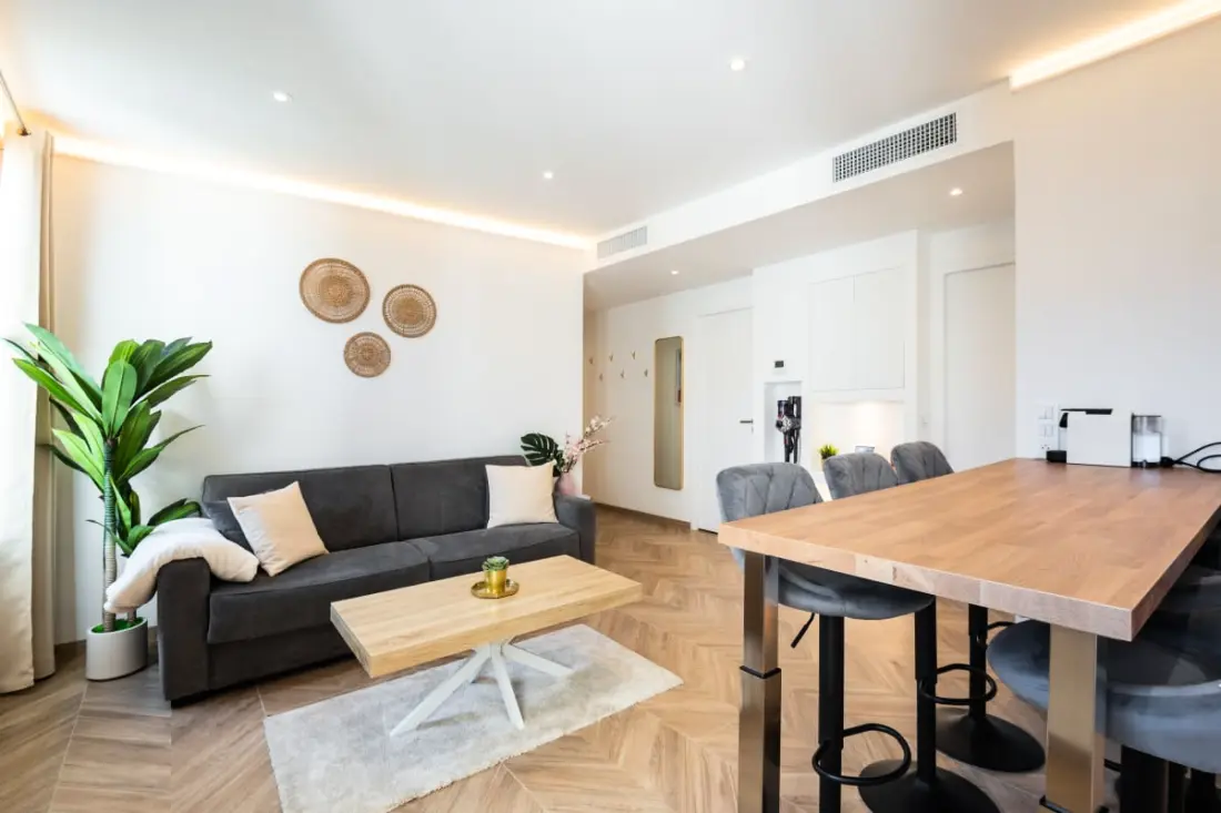 Appartement Design, Près Des Plages De Nice