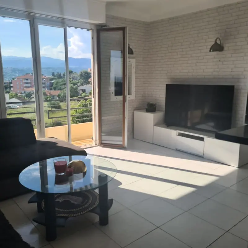 Bel Appart 3 Pièces, Balcon Ensoleillé  Vue Mer
