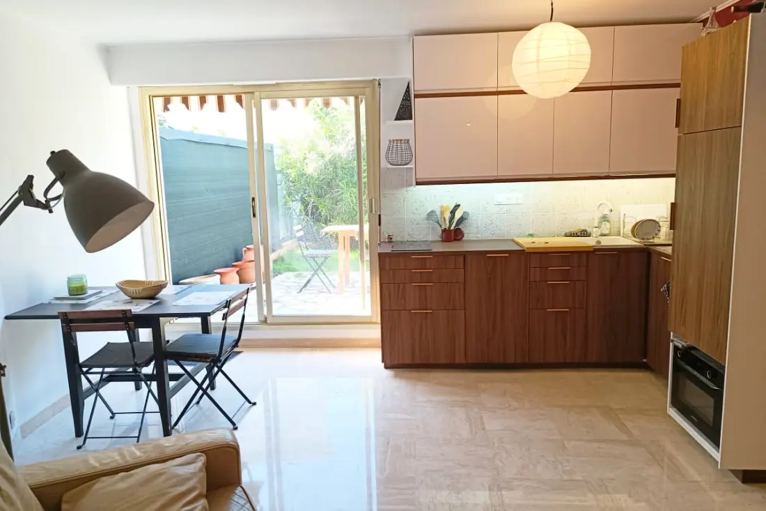 Appartement Rénové Avec Terrasse Et Jardin