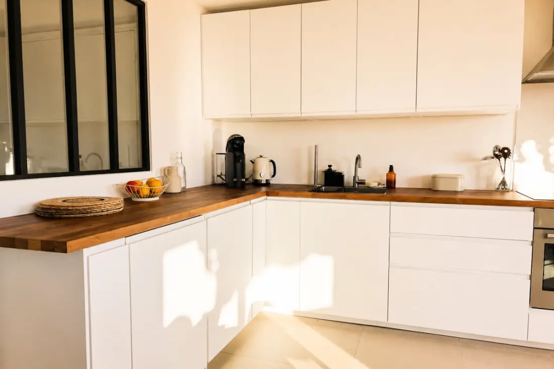 Appartement Rénové Avec Terrasse Et Vue Dégagée