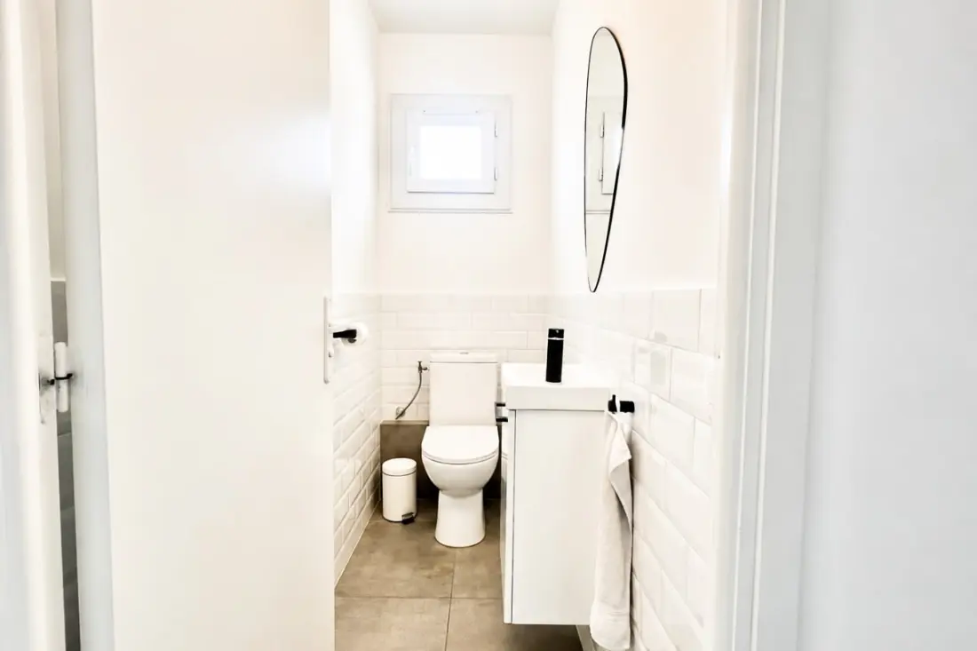 Appartement Rénové Avec Terrasse Et Vue Dégagée