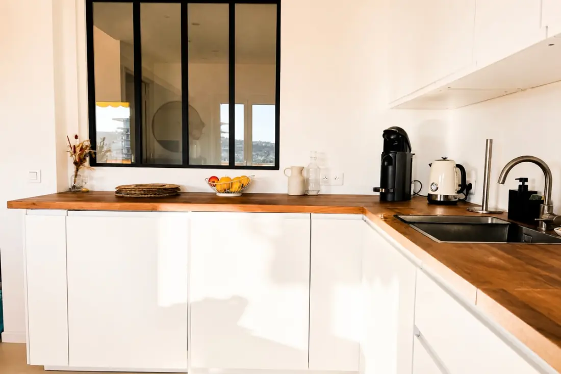 Appartement Rénové Avec Terrasse Et Vue Dégagée
