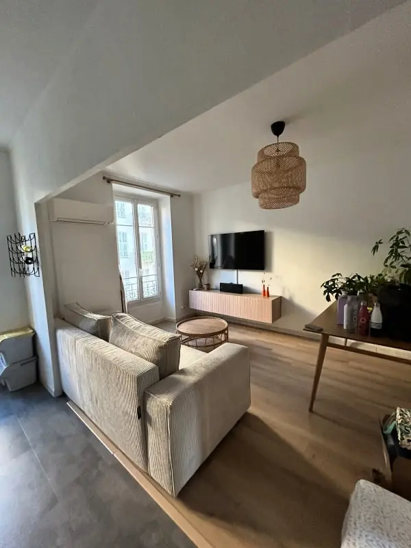 Charmant Appartement Lumineux à Nice