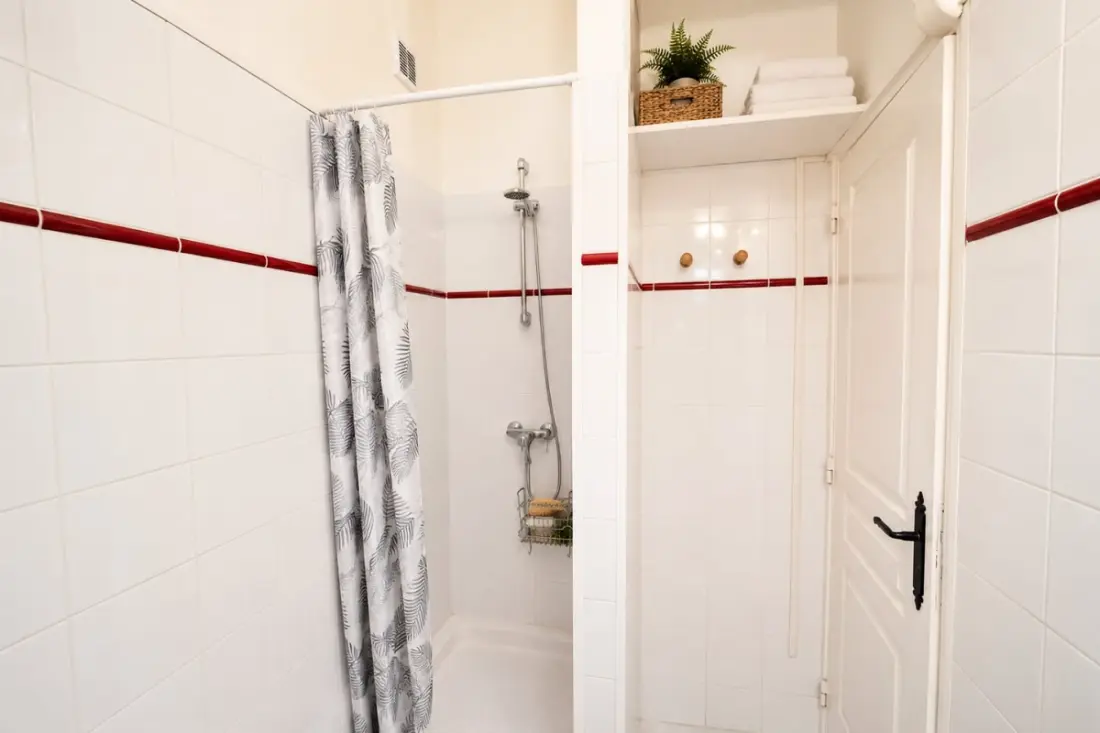 Libération, Appartement Au Calme Et Sécurisé