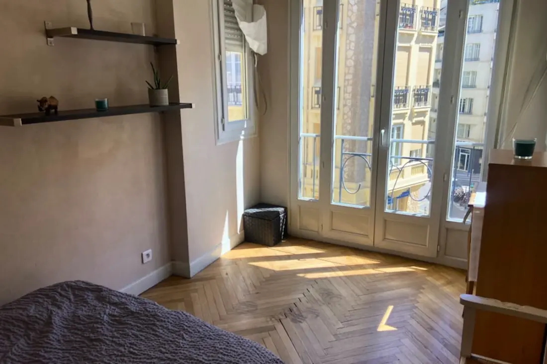 Joli 56m² Avec Balcon En Rotonde Près De La Mer