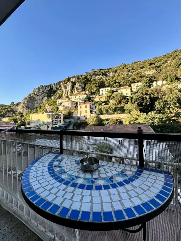 Studio Lumineux Avec Balcon Proche Tram