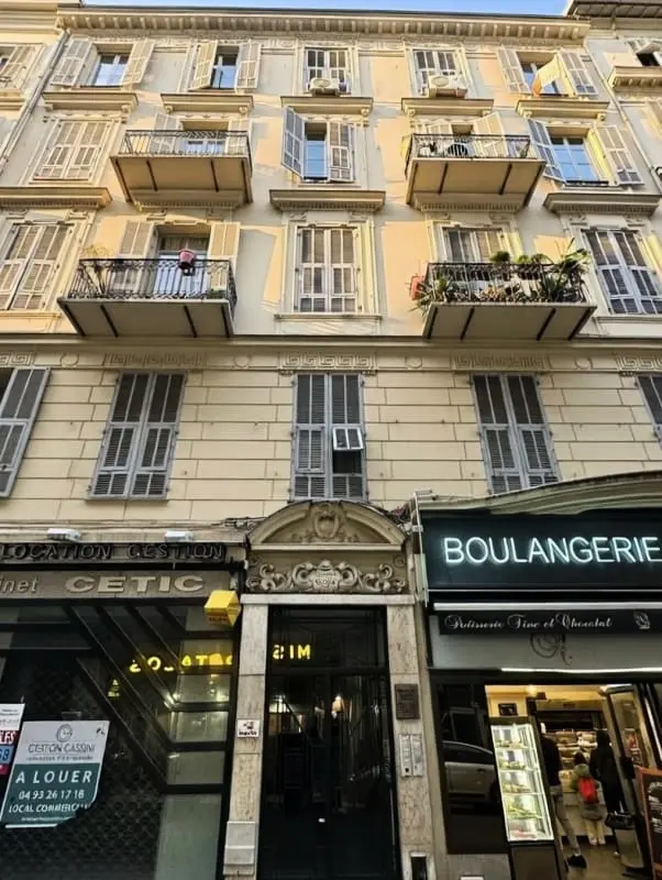 Studio Lumineux Et Calme à Nice