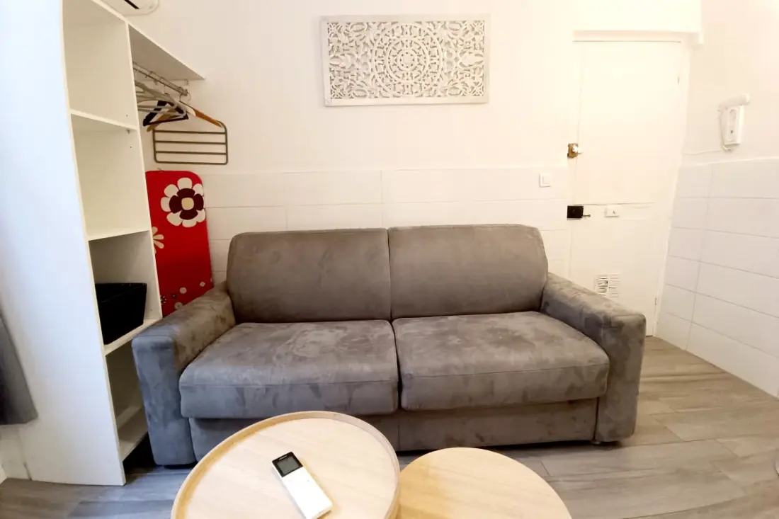Studio Lumineux Et Calme à Nice