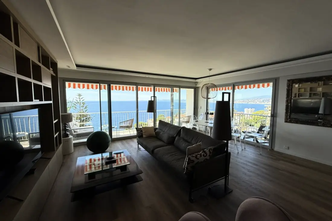 Superbe Appartement Avec Vue Mer Exceptionnelle