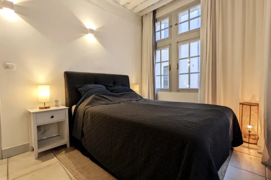 Appartement Lumineux Avec Terrasse Centre Nîmes