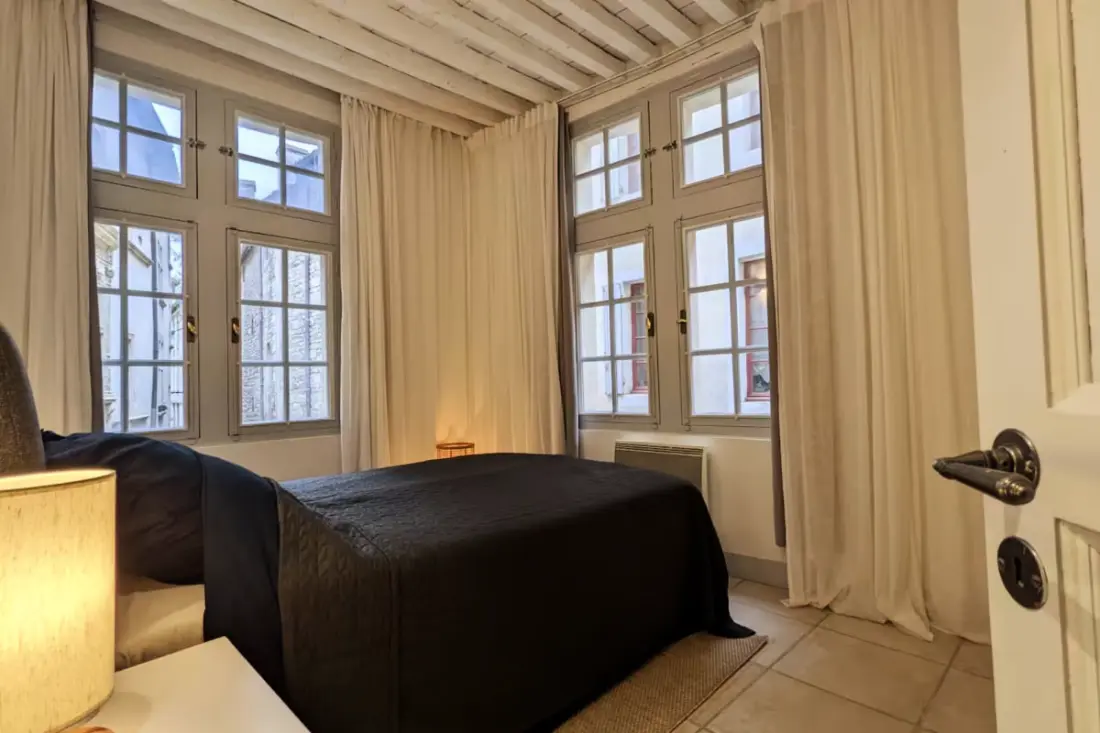 Appartement Lumineux Avec Terrasse Centre Nîmes