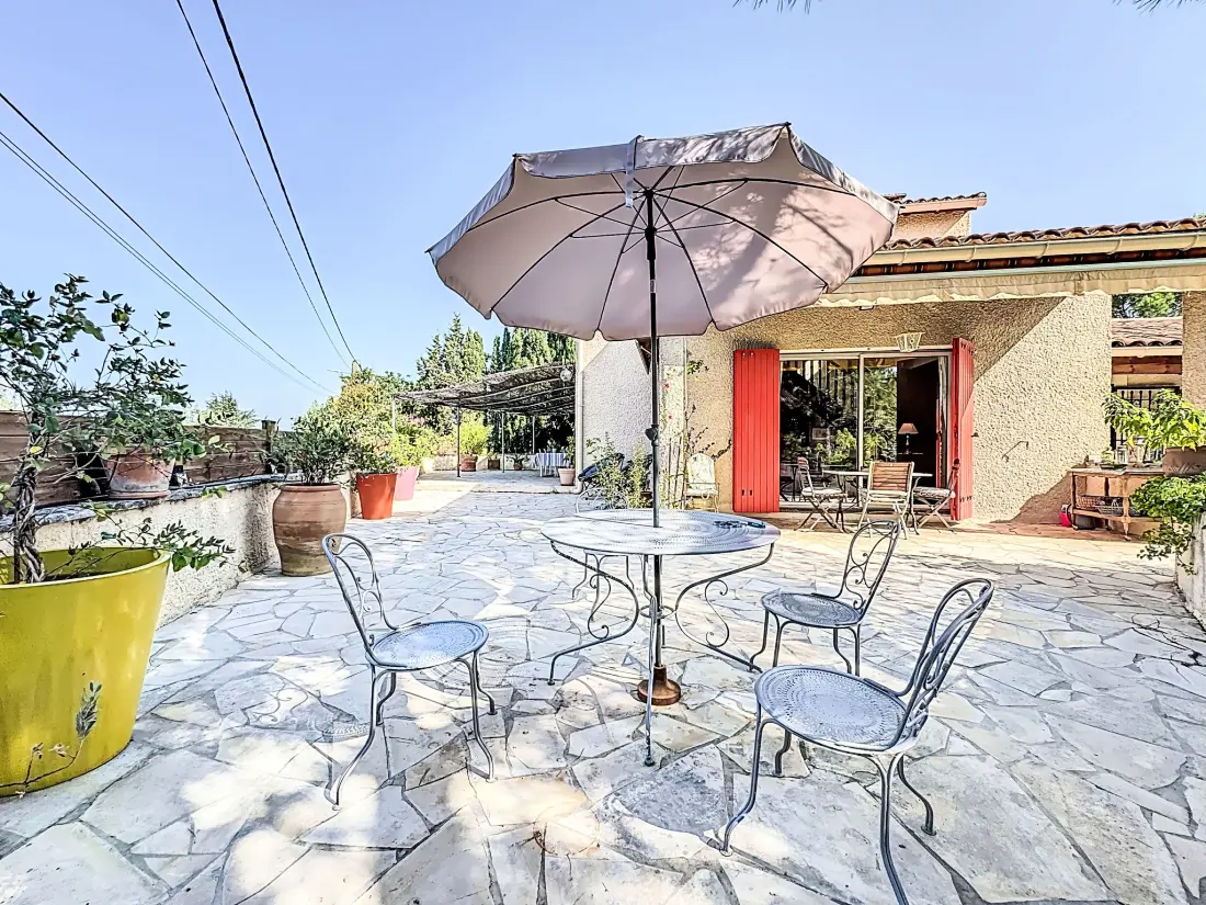 Maison de Vacances Nîmes