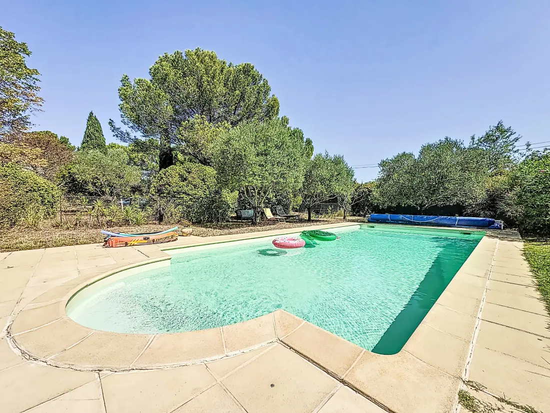 Maison de Vacances Nîmes