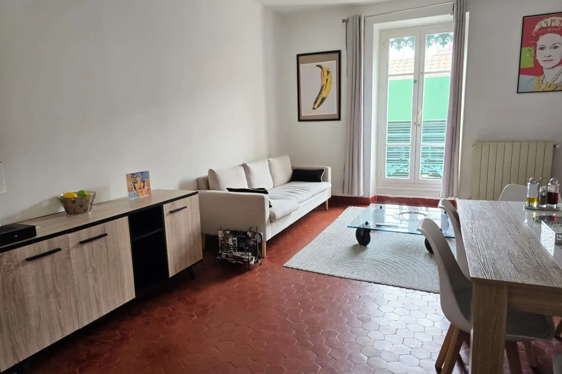 Appartement 160m² Lumineux En Plein Cœur De Nîmes
