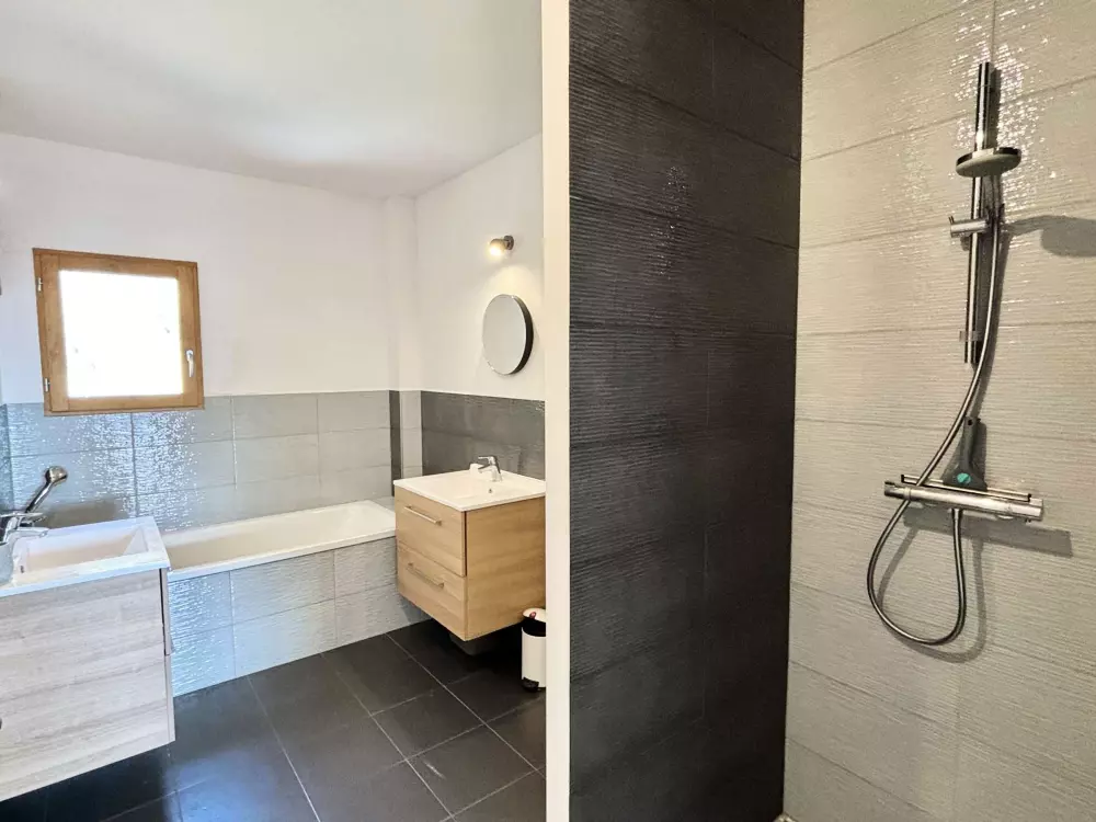 Maison de Vacances Notre-Dame-de-Bellecombe 28