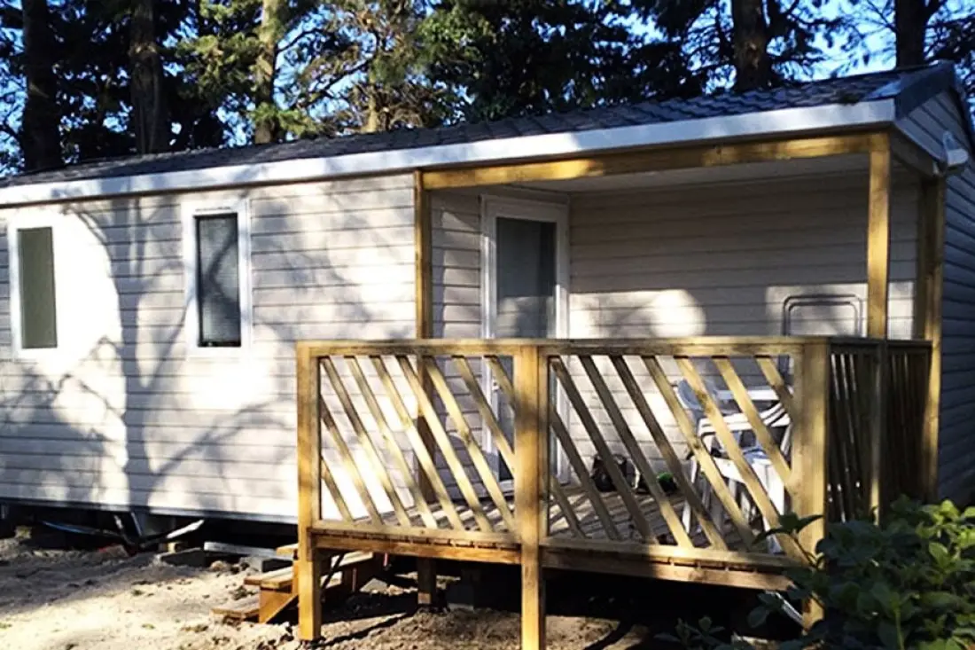 Flower Camping le Pilon d'Agel 3 étoiles★★★