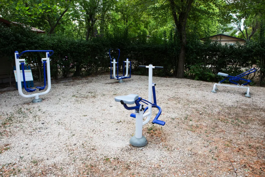 Flower Camping le Pilon d'Agel 3 étoiles★★★
