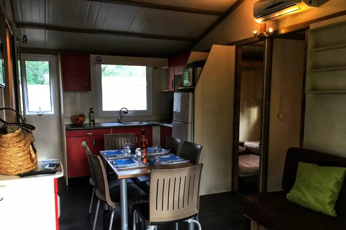 Flower Camping le Pilon d'Agel 3 étoiles★★★