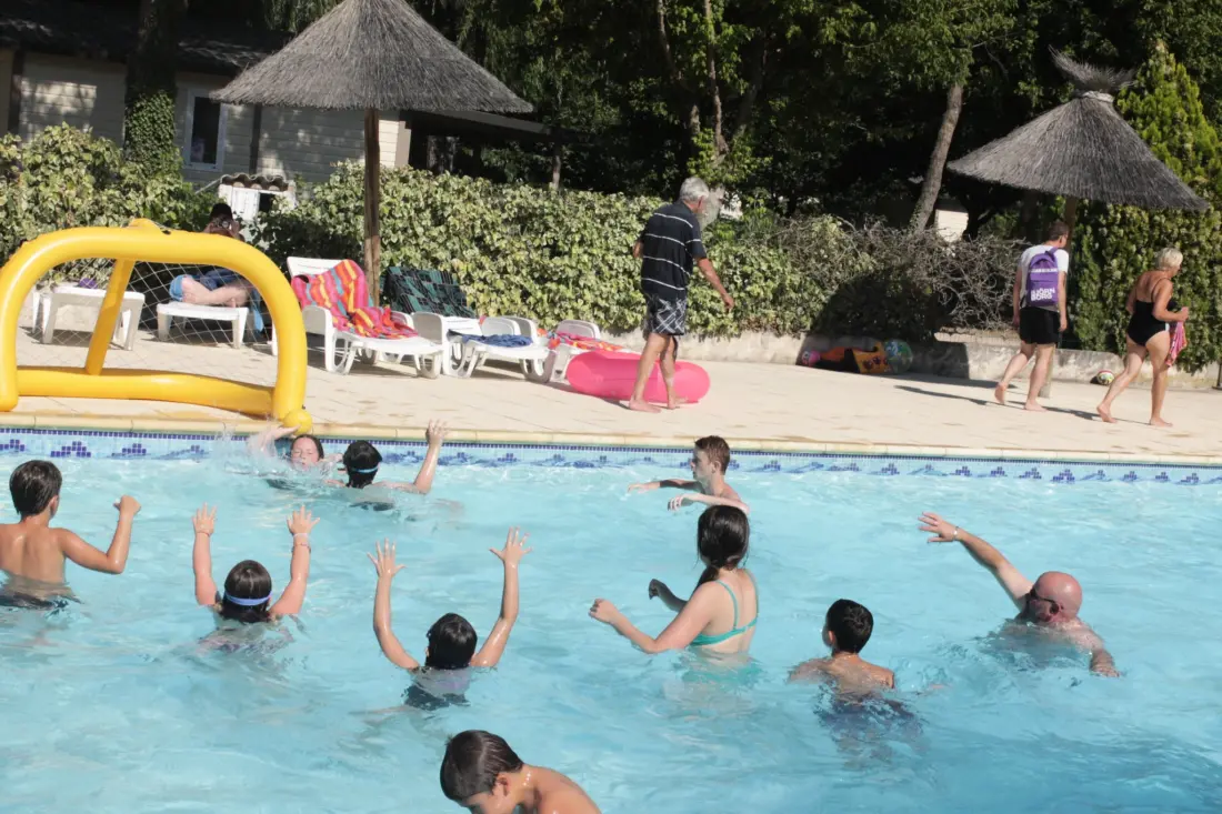 Flower Camping le Pilon d'Agel 3 étoiles★★★