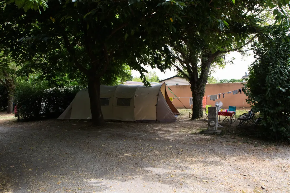 Flower Camping le Pilon d'Agel 3 étoiles★★★