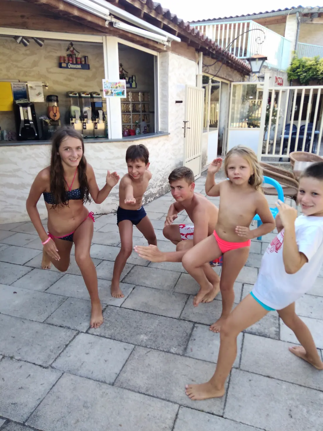 Flower Camping le Pilon d'Agel 3 étoiles★★★