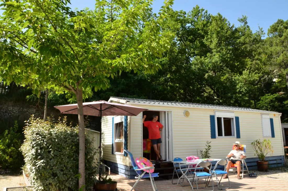 Camping Les Terrasses Provençales 4 étoiles★★★★