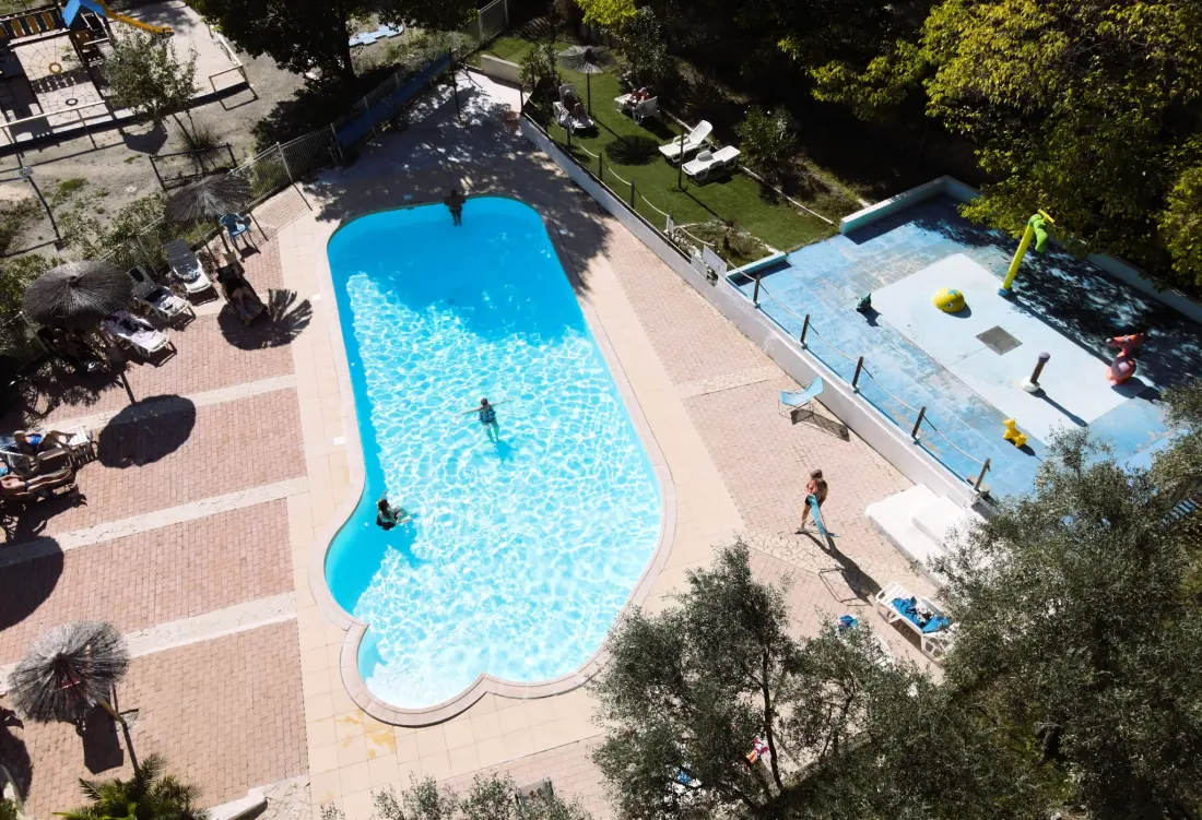 Camping Les Terrasses Provençales 4 étoiles★★★★