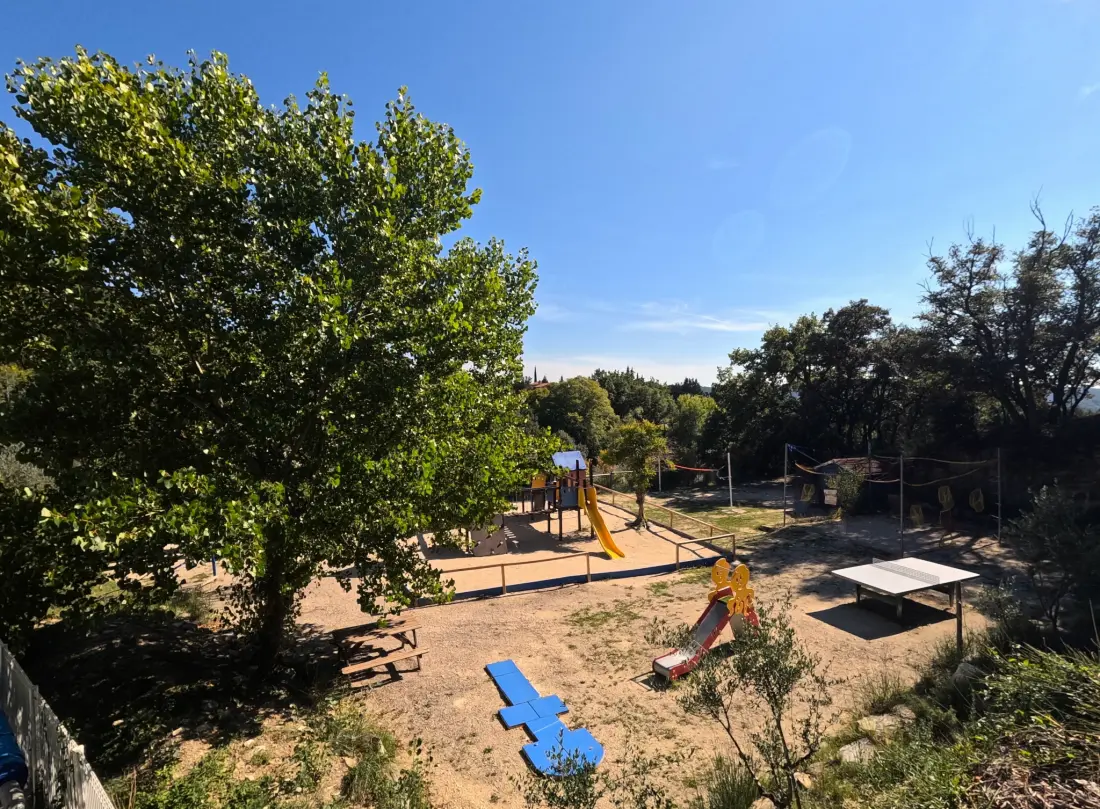 Camping Les Terrasses Provençales 4 étoiles★★★★