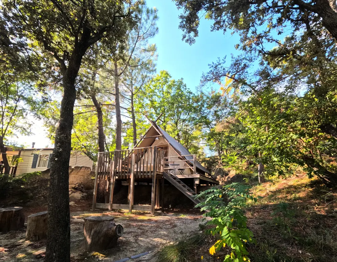 Camping Les Terrasses Provençales 4 étoiles★★★★
