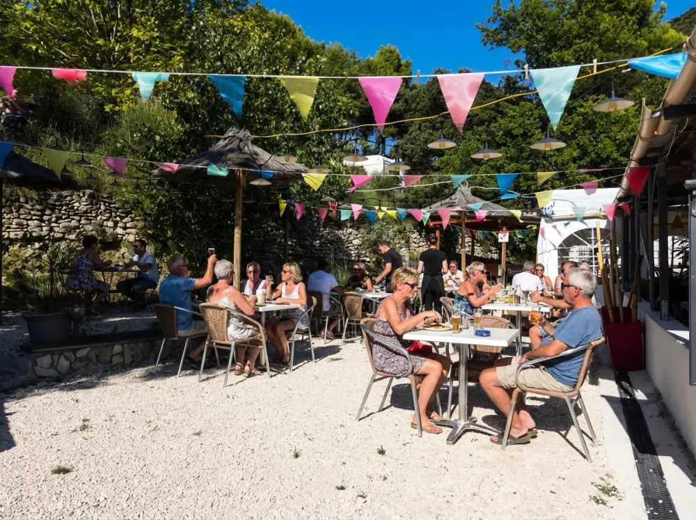 Camping Les Terrasses Provençales 4 étoiles★★★★