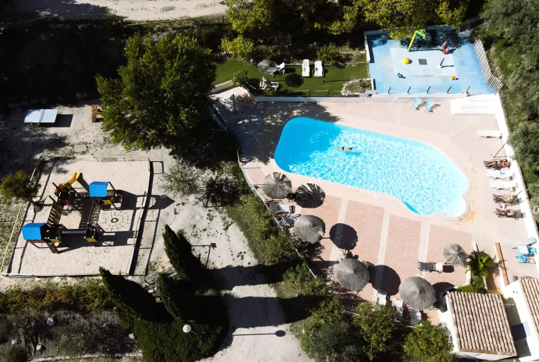 Camping Les Terrasses Provençales 4 étoiles★★★★