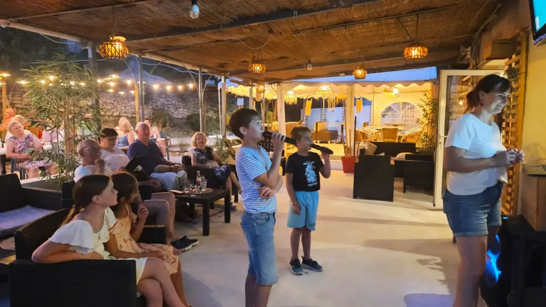 Camping Les Terrasses Provençales 4 étoiles★★★★