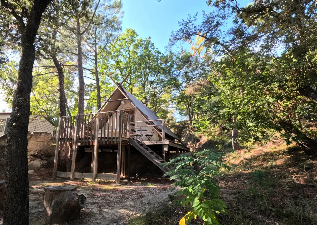 Camping Les Terrasses Provençales 4 étoiles★★★★
