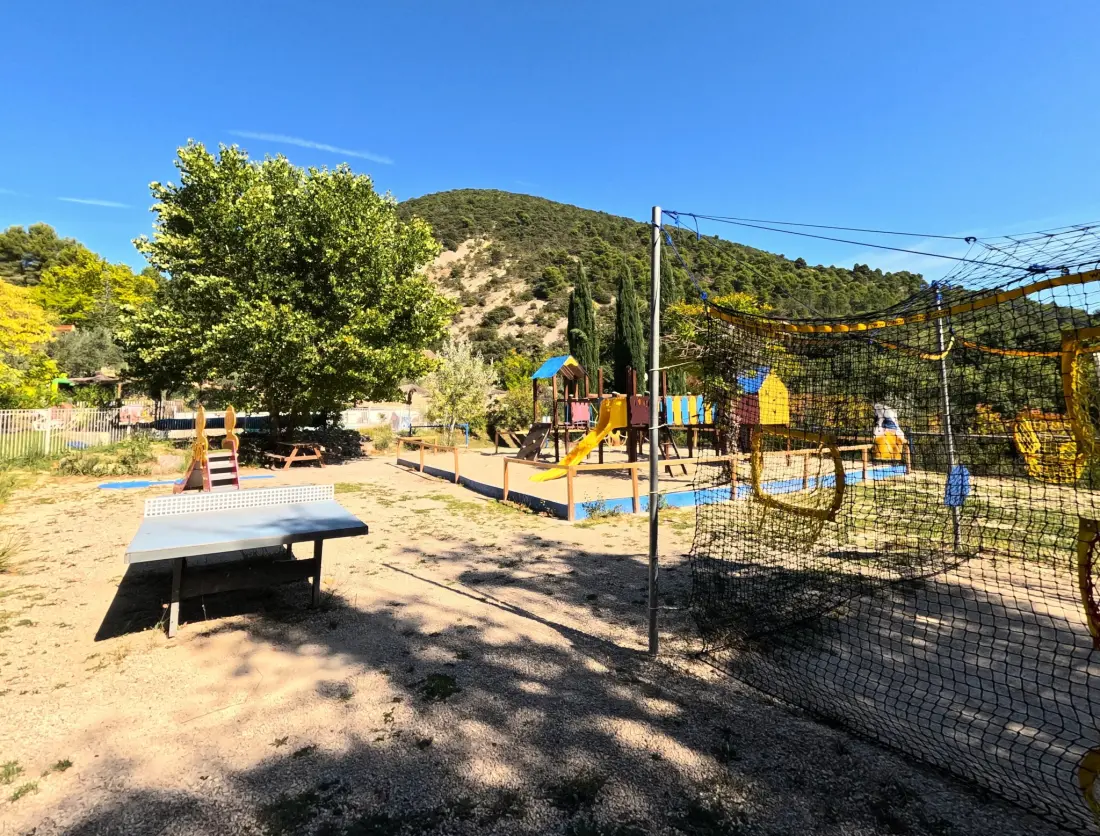 Camping Les Terrasses Provençales 4 étoiles★★★★