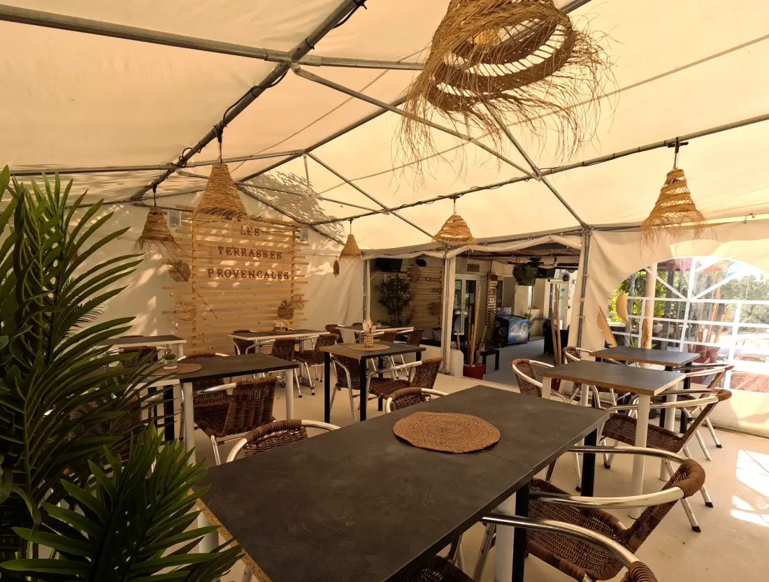 Camping Les Terrasses Provençales 4 étoiles★★★★