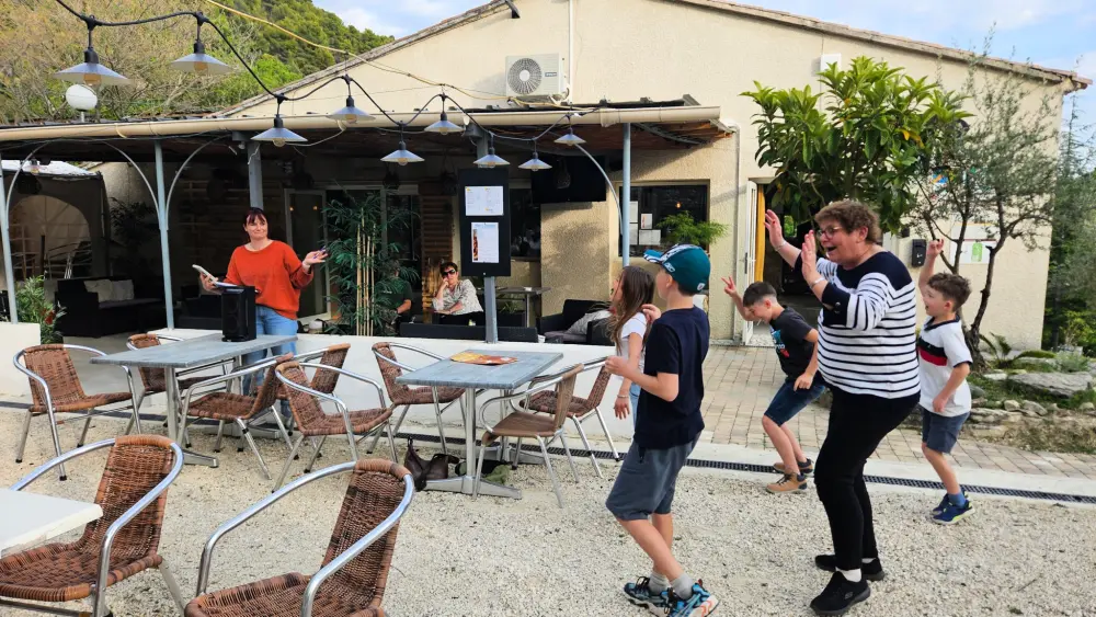 Camping Les Terrasses Provençales 4 étoiles★★★★