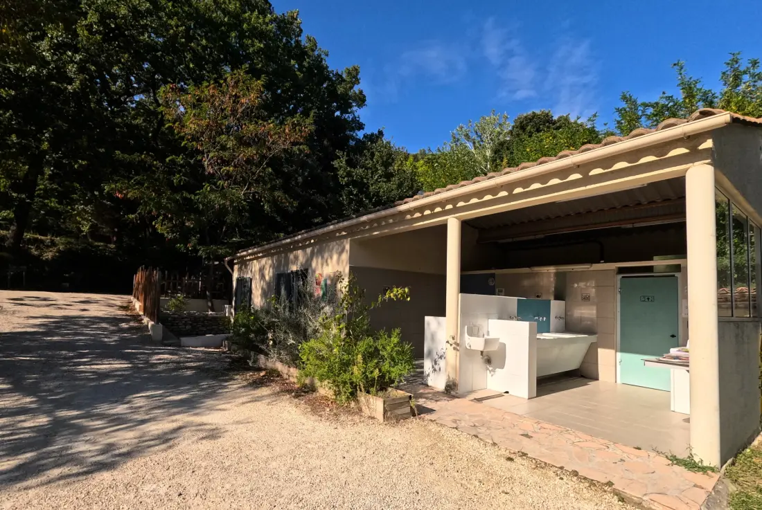 Camping Les Terrasses Provençales 4 étoiles★★★★