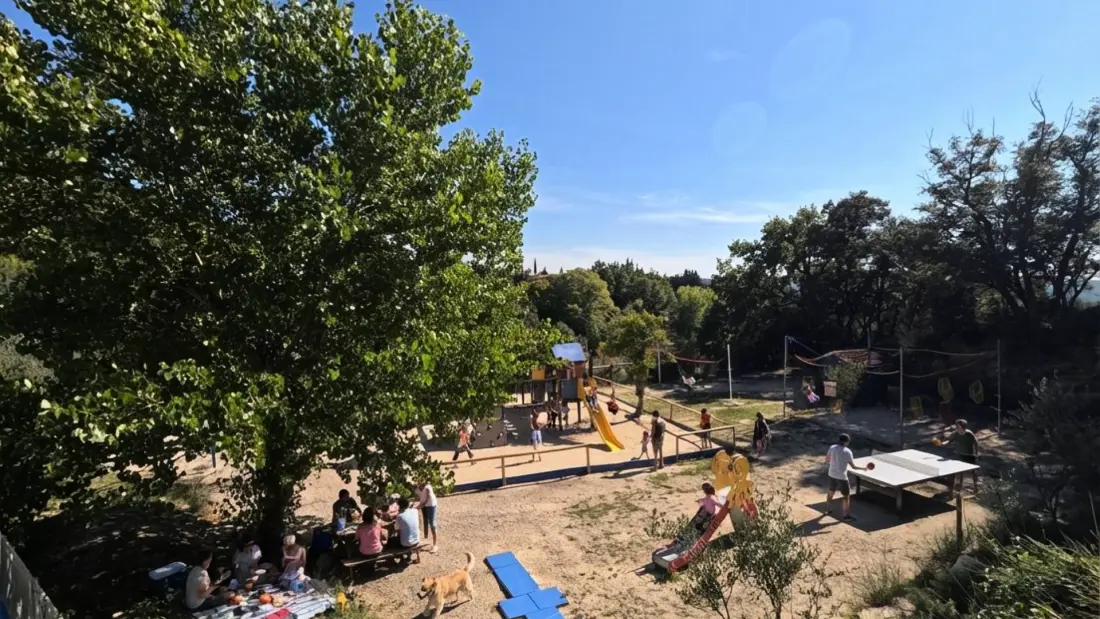 Camping Les Terrasses Provençales 4 étoiles★★★★