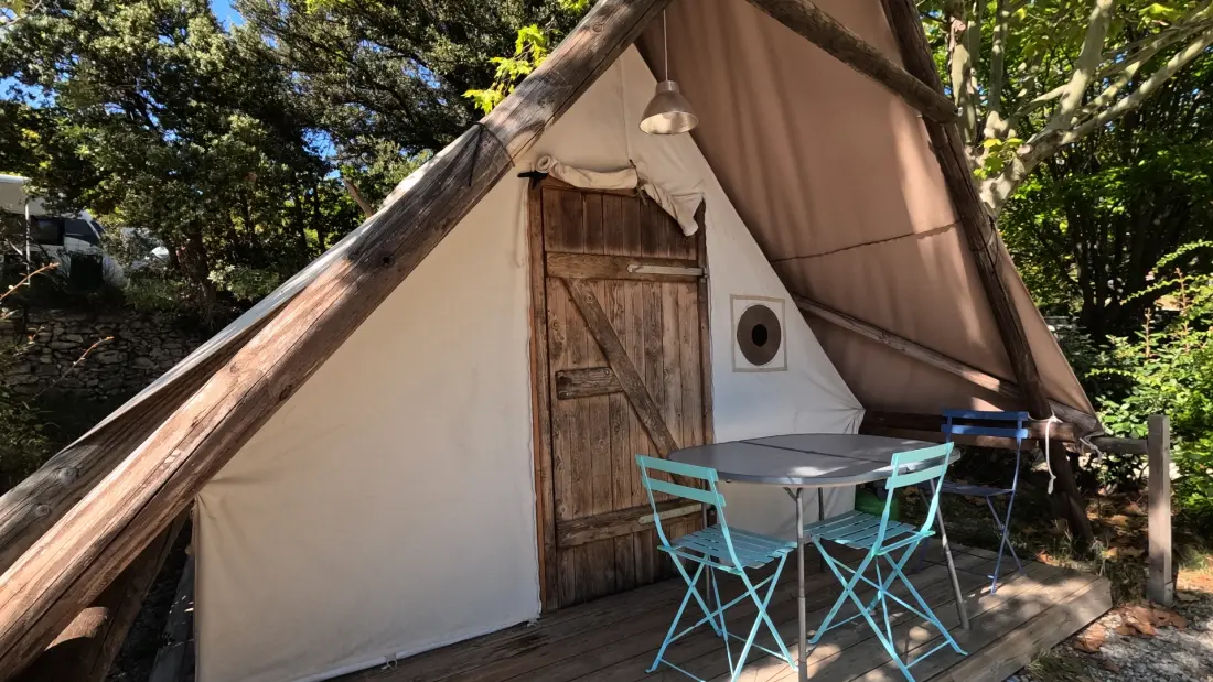 Camping Les Terrasses Provençales 4 étoiles★★★★