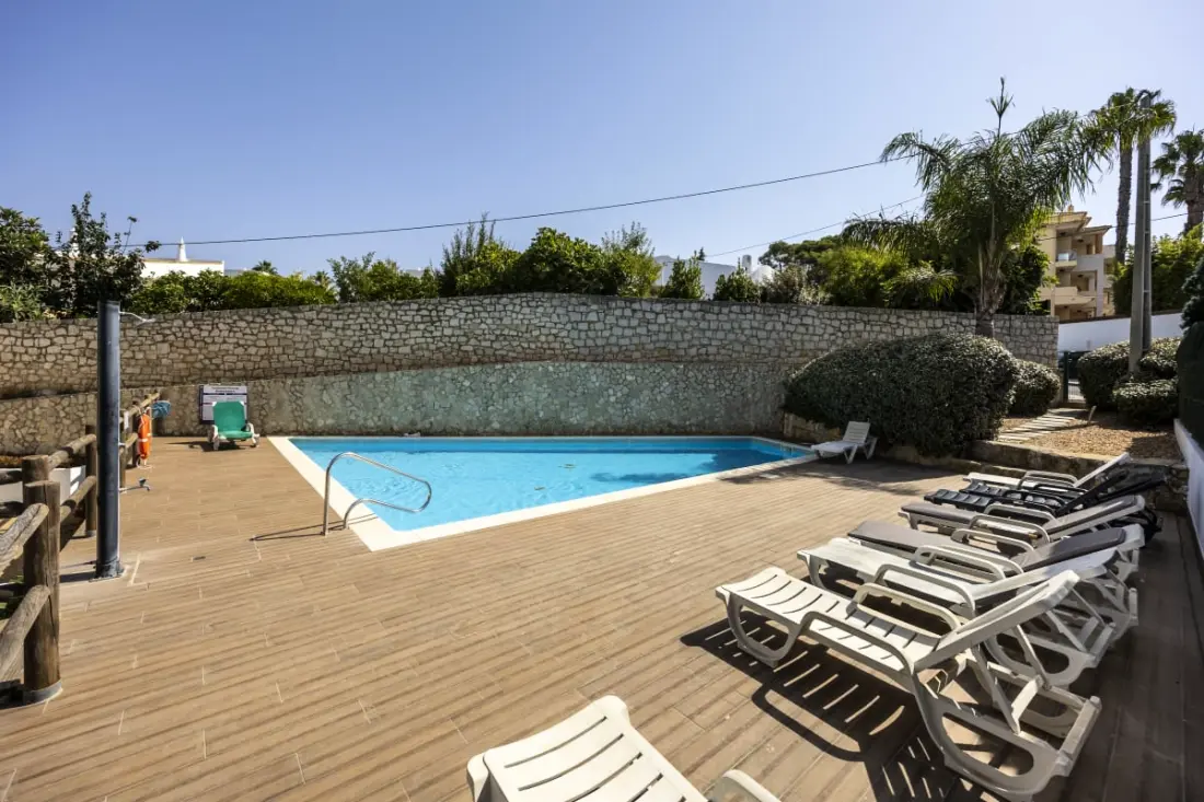 Casa A - 2-bedroom Apartment In Olhos De Água