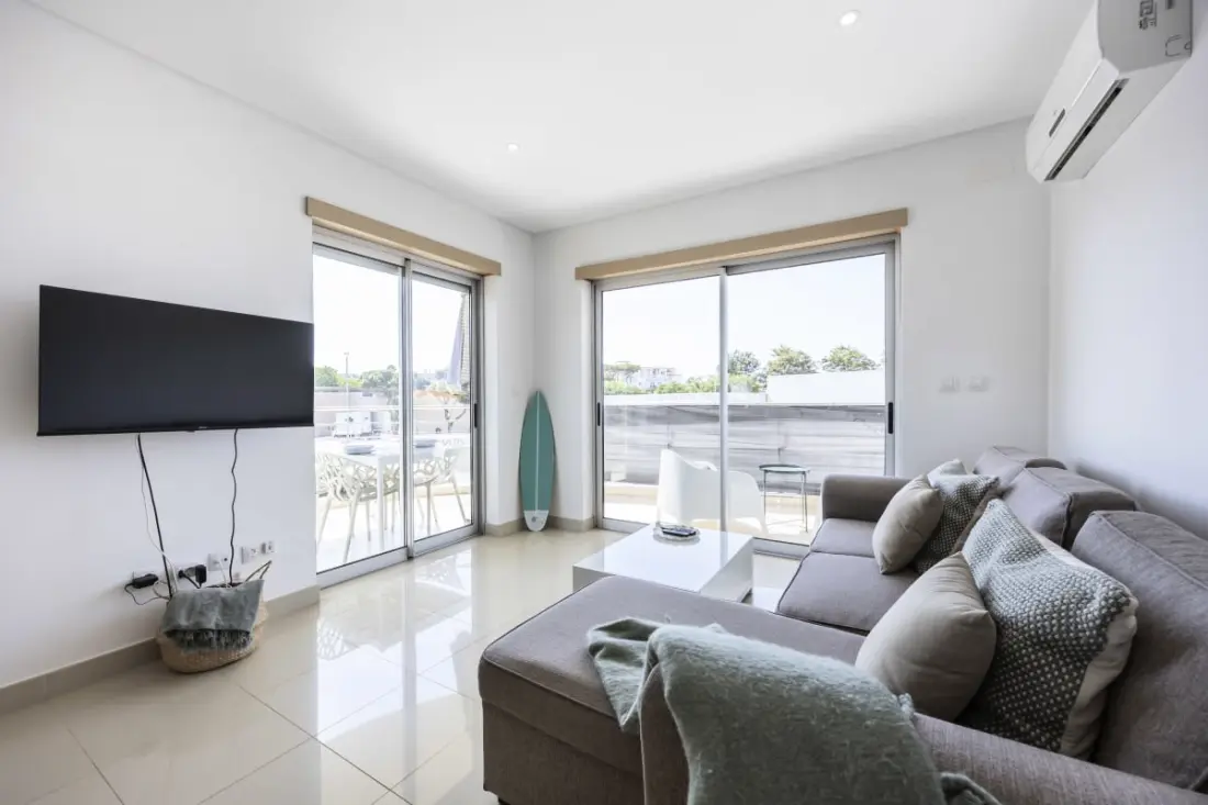 Casa A - 2-bedroom Apartment In Olhos De Água