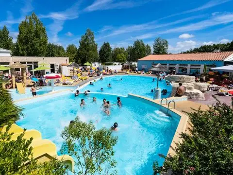 Camping Le Bois Soleil 4 étoiles★★★★