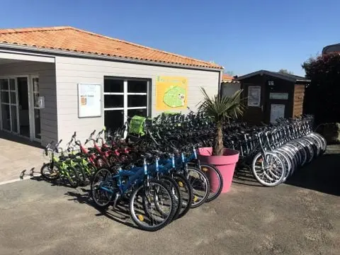 Camping Le Bois Soleil 4 étoiles★★★★
