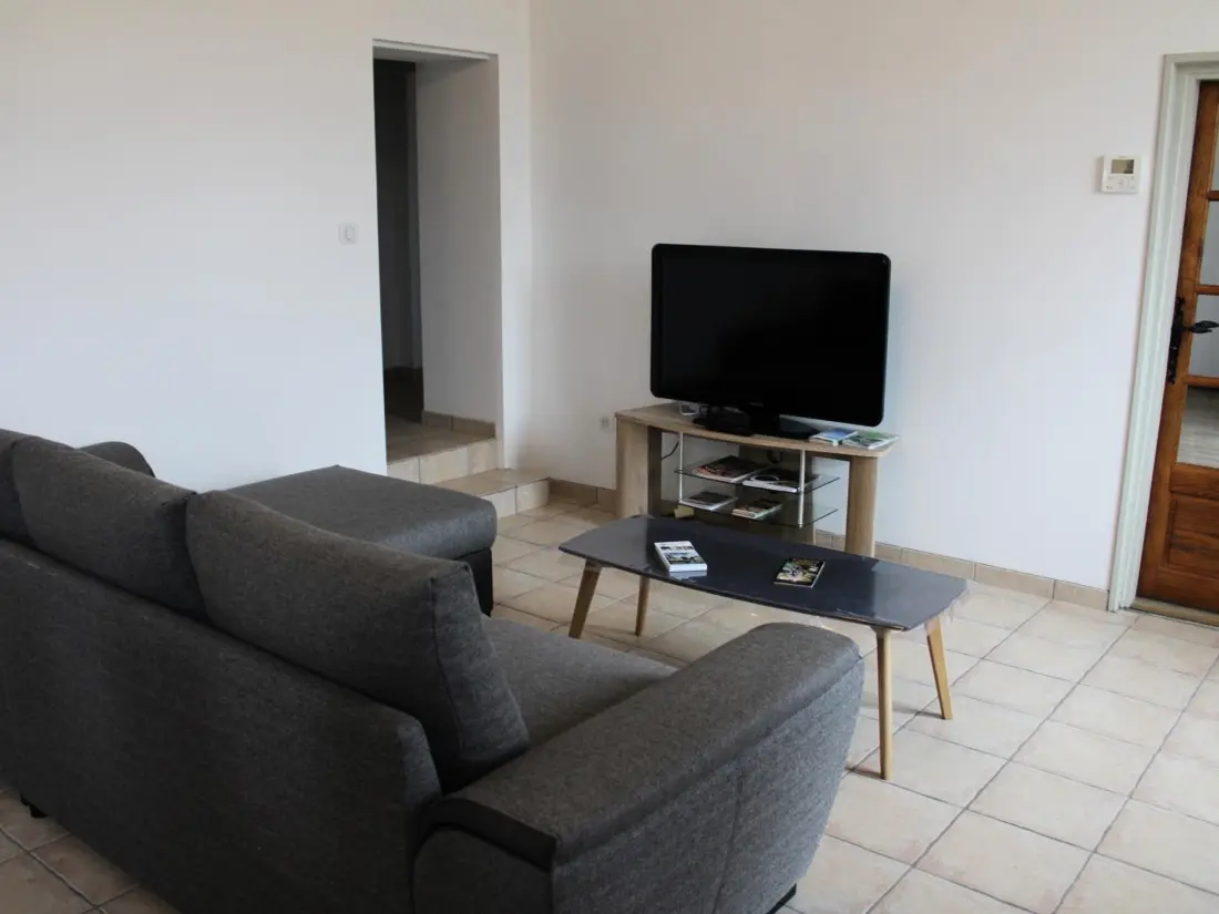Maison de Vacances Oradour-Fanais 2