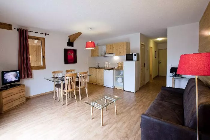 2 Pièces 6 Personnes